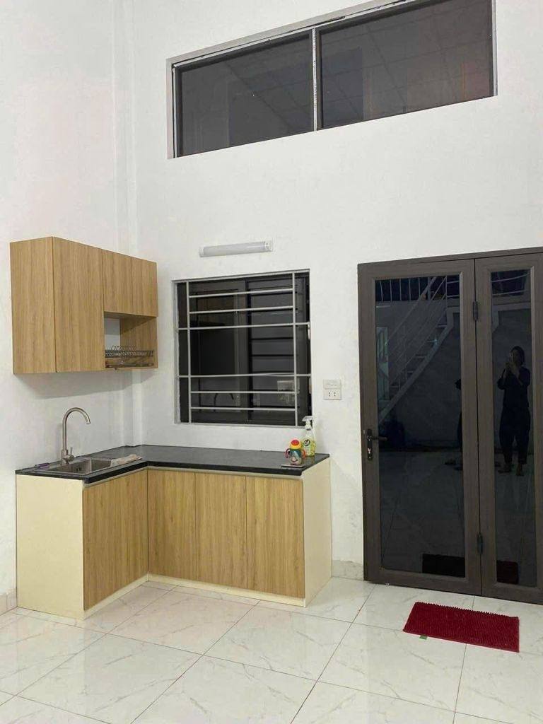 Cho thuê nhà Đại Mỗ, Nam Từ Liêm, 40m2 x 2 tầng, 2 ngủ, 1 vệ sinh, 7.5 triệu - Ảnh chính
